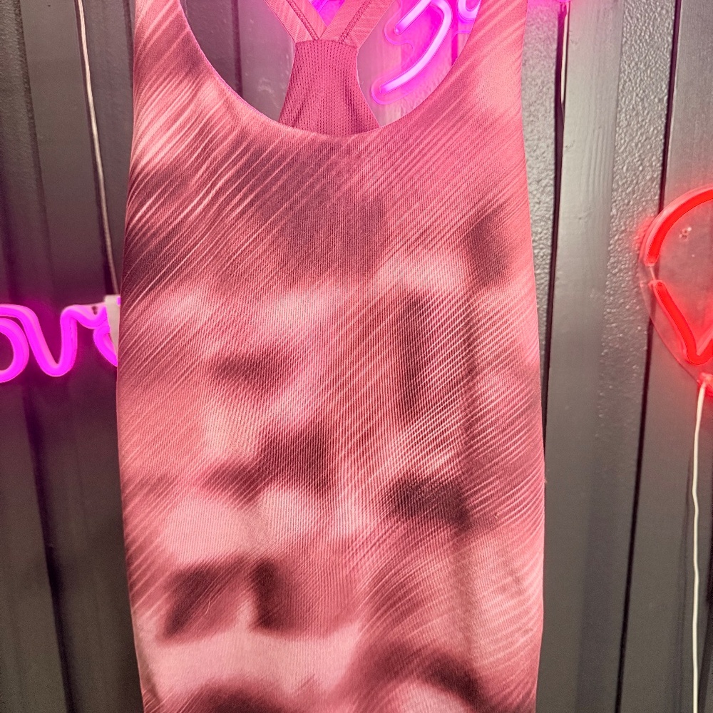 Transcend Racerback Tank size L - Picture 2 of 5